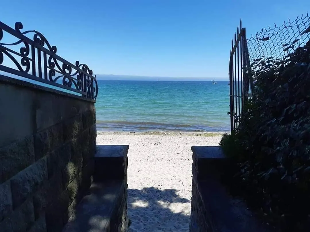 Penty Traditional In Peace And Quiet Fouesnant Holiday home