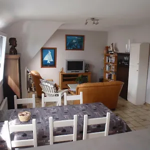 Apartment 20 De Kerlosquen, Fouesnant